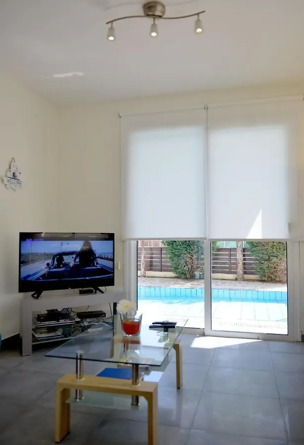 Mickey1 Villa, 3 Bed, Free Car, In Pernera, Private Pool, Protarász Villa