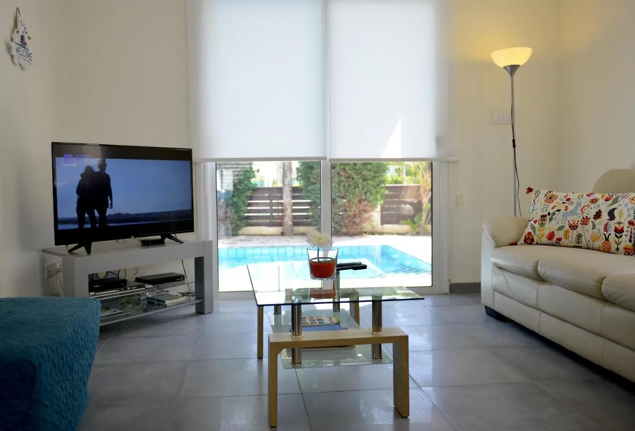 Mickey1 Villa, 3 Bed, Free Car, In Pernera, Private Pool, Protarász 0*,